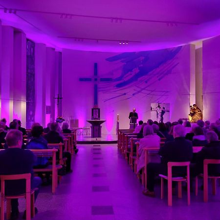 Spectrum Kirche Exerzitien-Und Bildungshaus Auf Mariahilf Passau Exterior foto